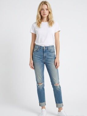 MOTHER High Waisted Looker Ankle Fray In Thrilling Shots Distressed Crop Jeans